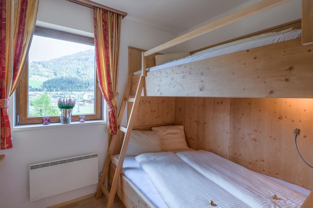 Apartmán Feriendorf Oberhof Flachau Pokoj fotografie