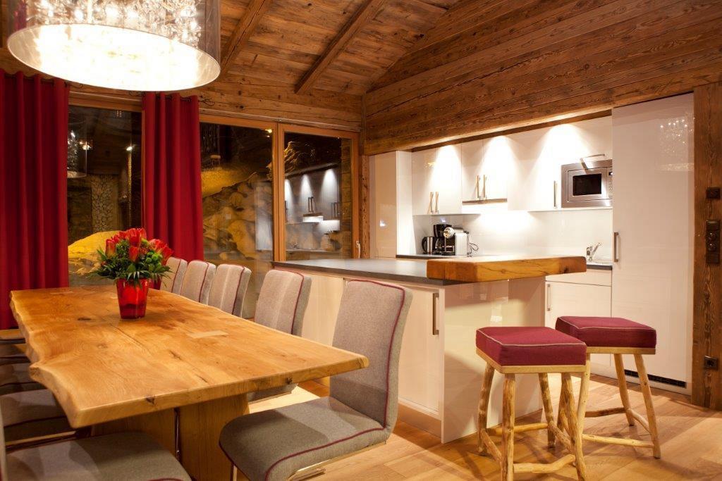 Feriendorf Oberhof Flachau Pokoj fotografie