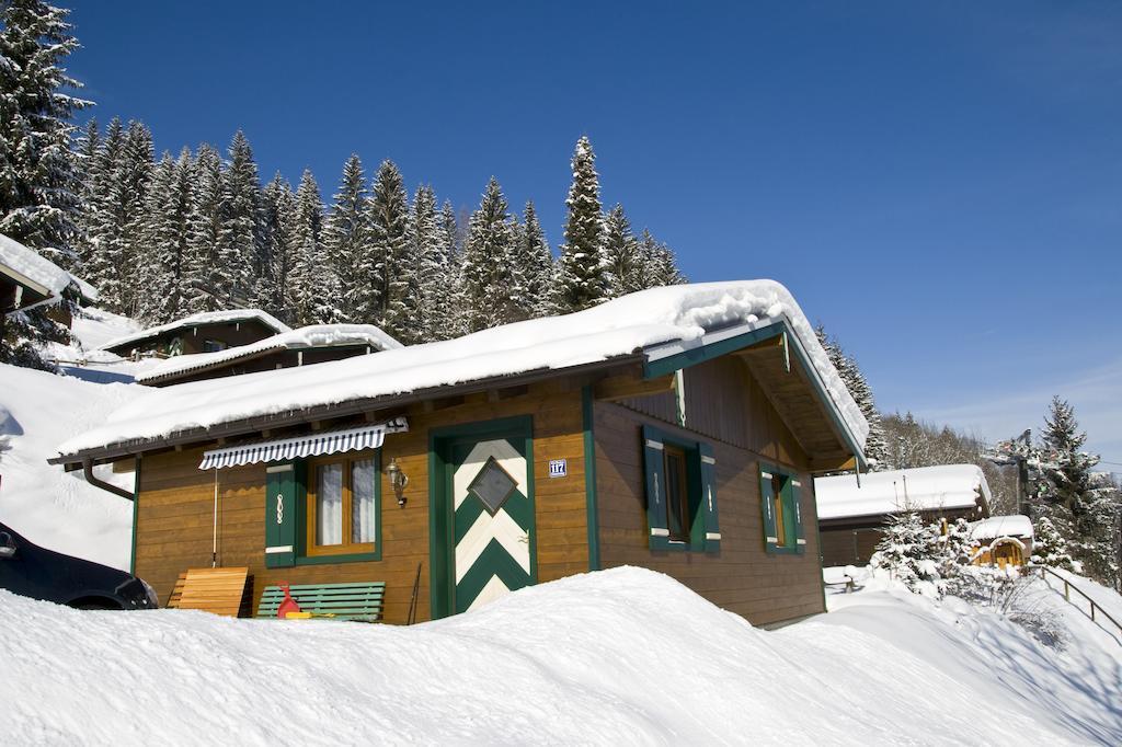 Apartmán Feriendorf Oberhof Flachau Pokoj fotografie